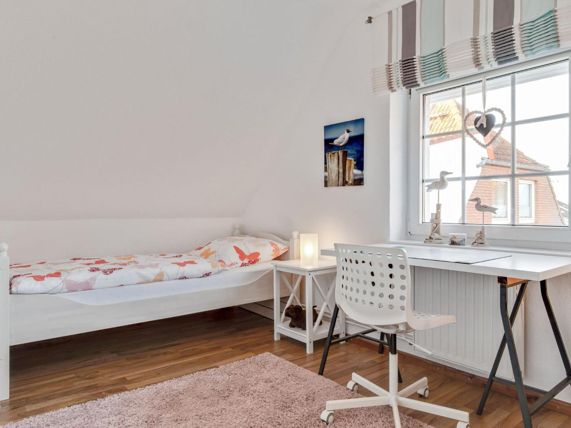 Enticing Holiday Home In Oldenburg With Garden Near Sea Dannau Eksteriør billede